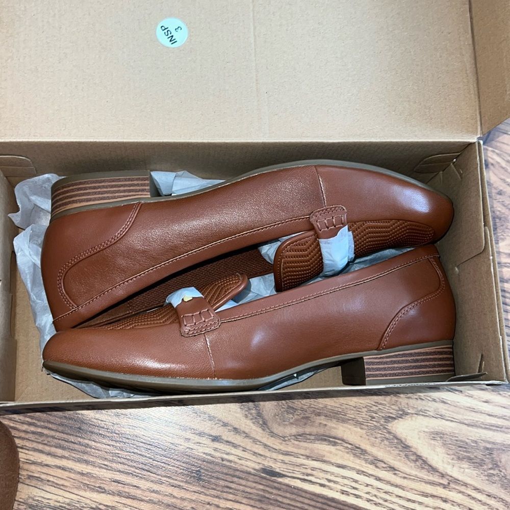 Clarks Women's Brown Loafers